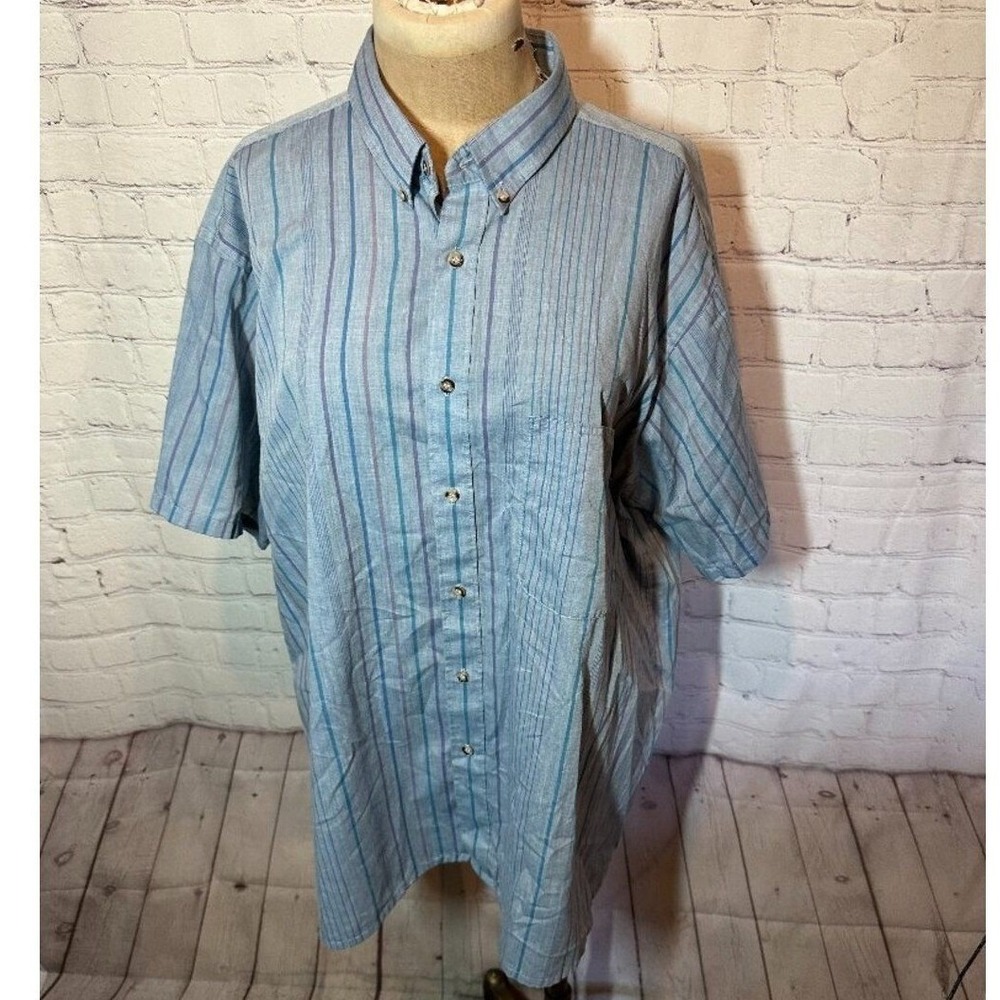 Van Heusen 417 Men's XL Short Sleeve Button Down Shirt Blue Striped Cotton Blend